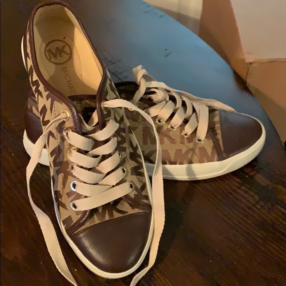 Michael Kors sneakers -7.5